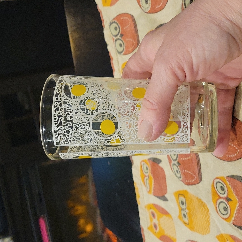 5 For 25.00/MCM Polkadot/Trellis Tumbler glass,stamped mexico,euc
